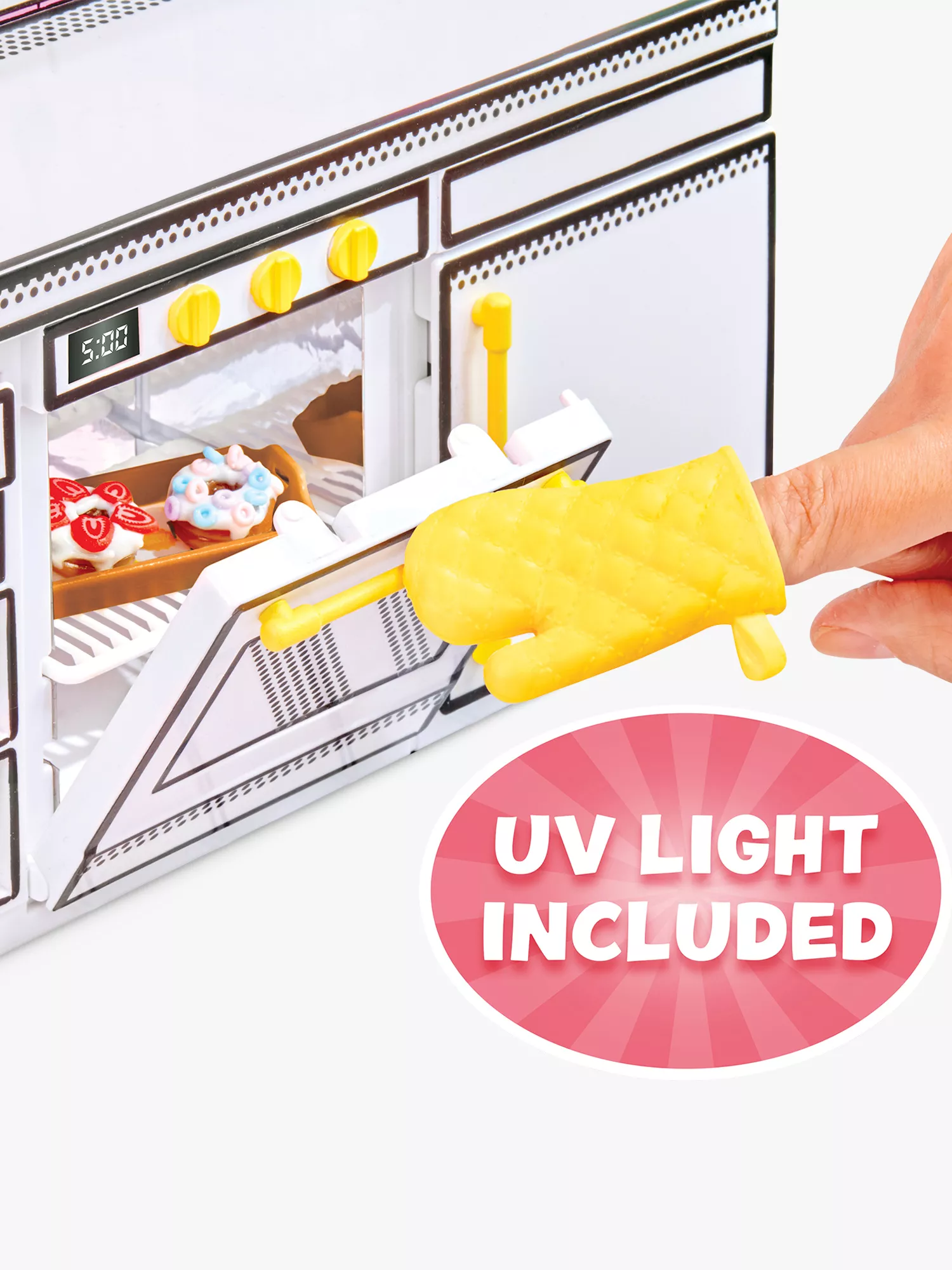 MGA Miniverse Make It Mini Kitchen + ZURU Mini Brands Fill the Fridge Bundle